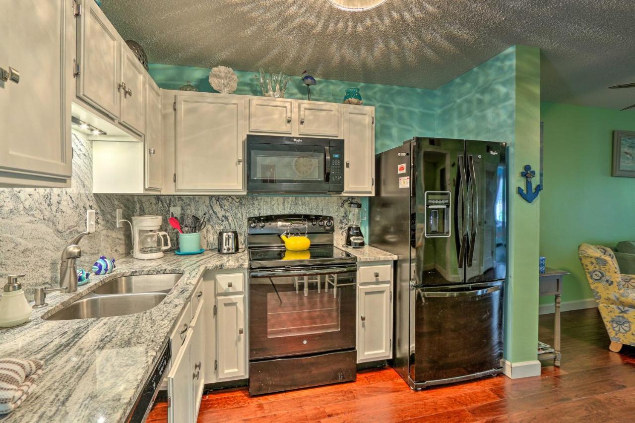 Colorful Hilton Head Condo With Beach And Pool Access! Hilton Head Island Buitenkant foto